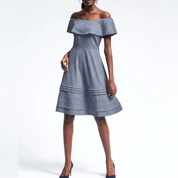 Banana Republic Chambray Off The Shoulder A Line Dress Womens size 12 - Picture 7 of 11